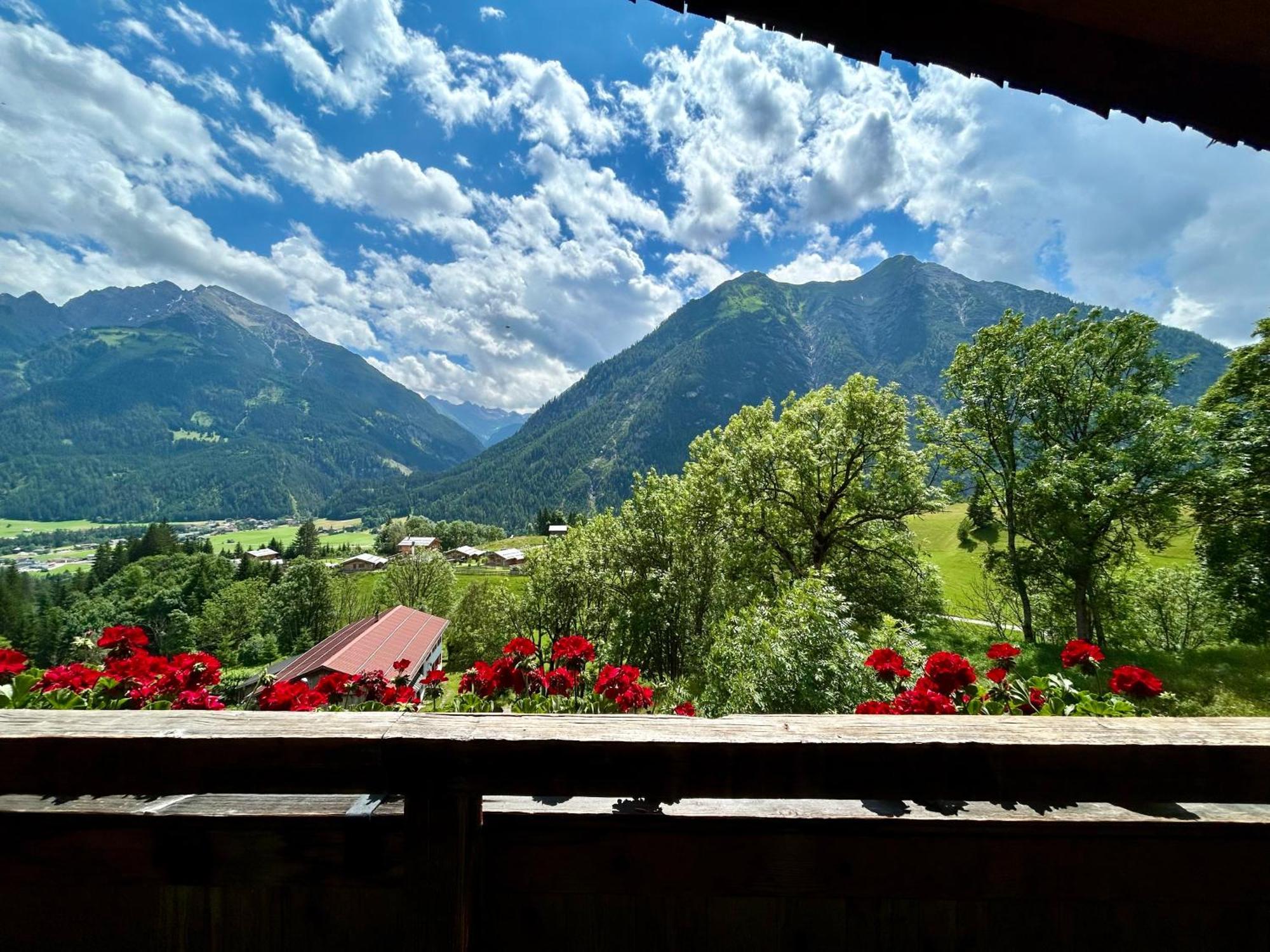 Appartementhaus Michaela Bach (Tyrol) Exterior foto